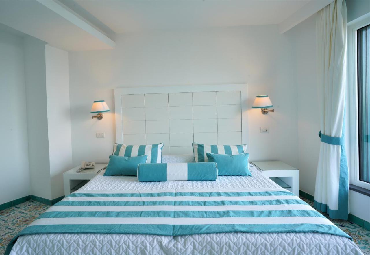 Grand Hotel President Sorrento Esterno foto
