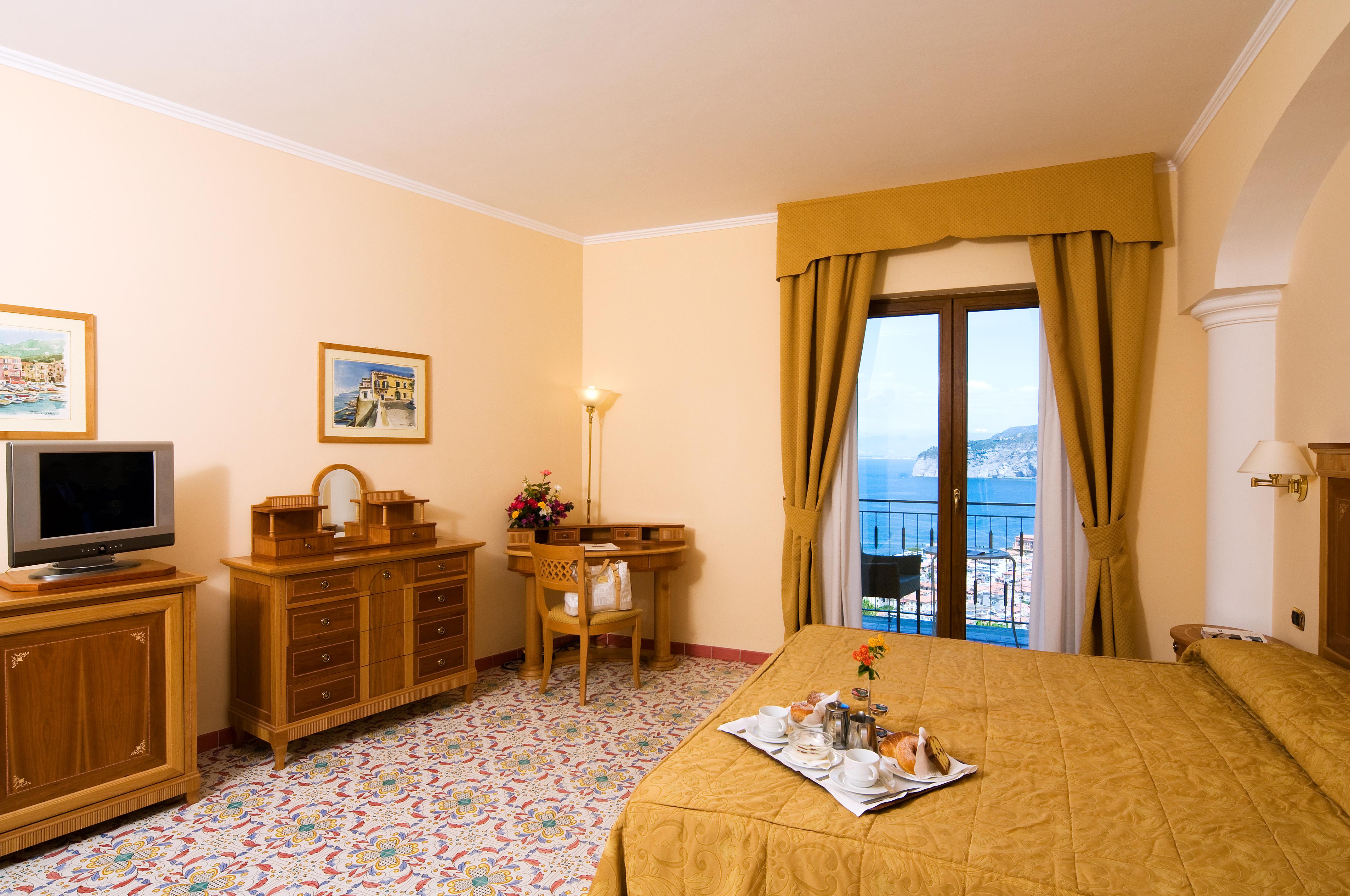 Grand Hotel President Sorrento Esterno foto