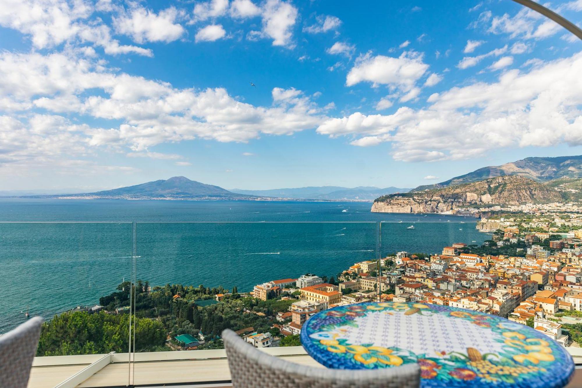 Grand Hotel President Sorrento Esterno foto