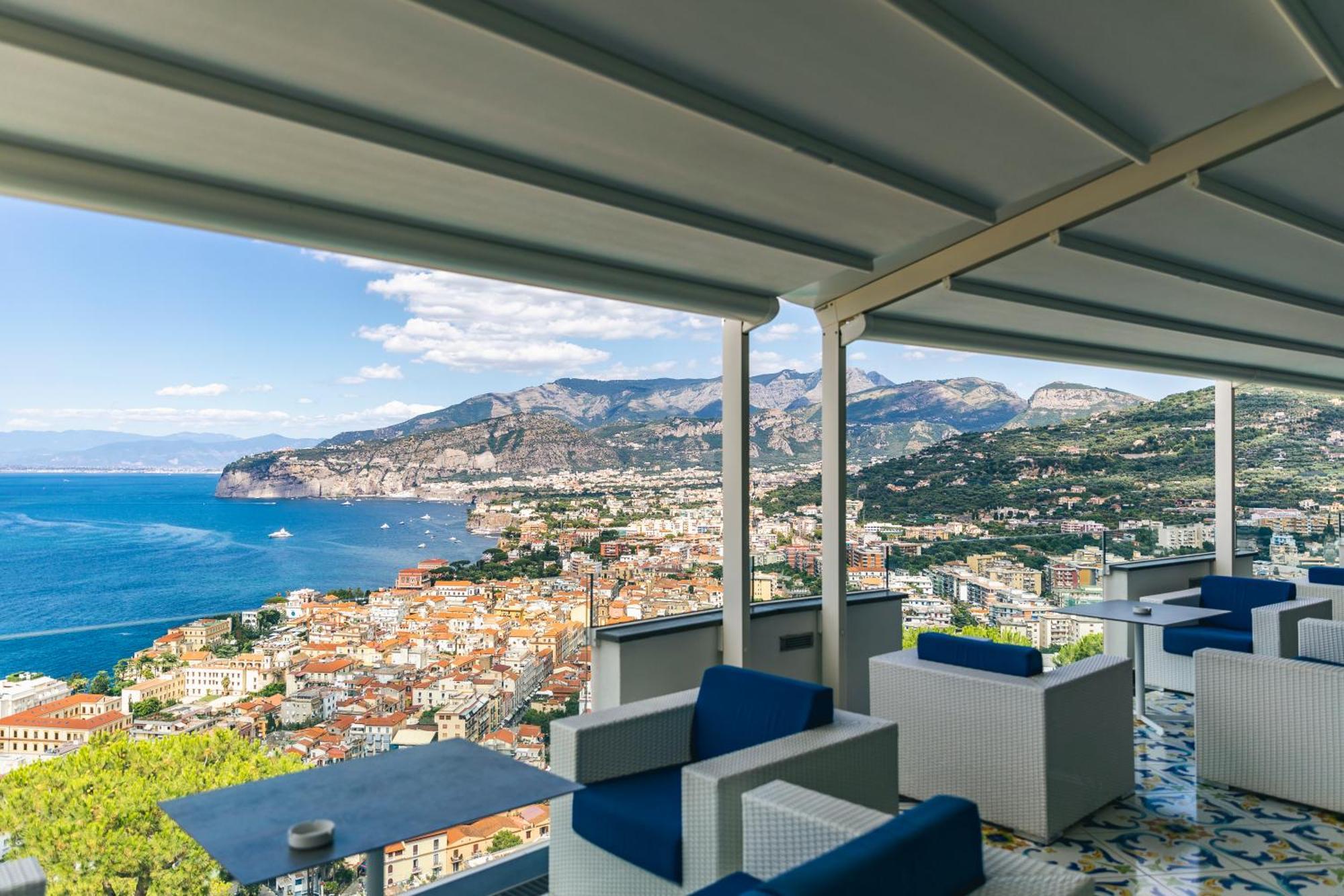 Grand Hotel President Sorrento Esterno foto